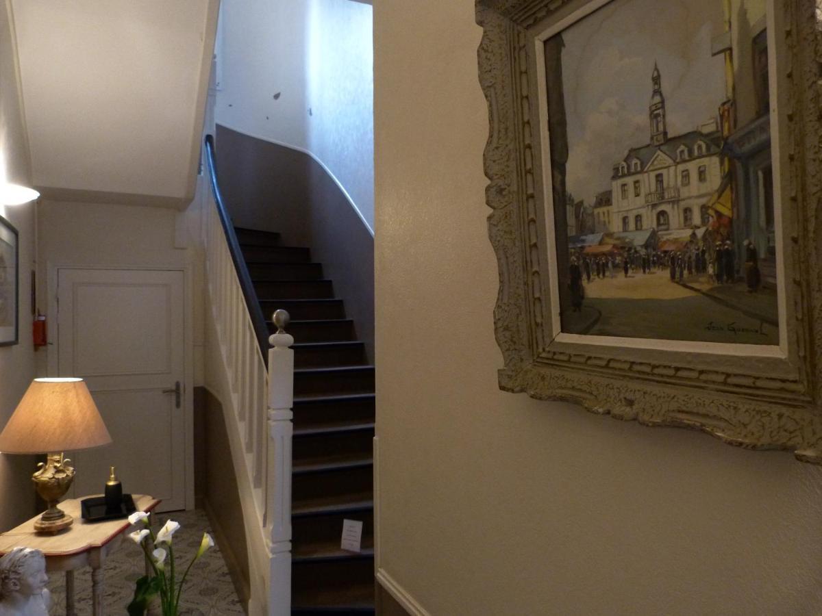 Hotel Le Bretagne Ванн Екстер'єр фото